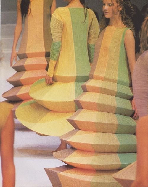 Figures in Fashion– an Ode to Issey Miyake